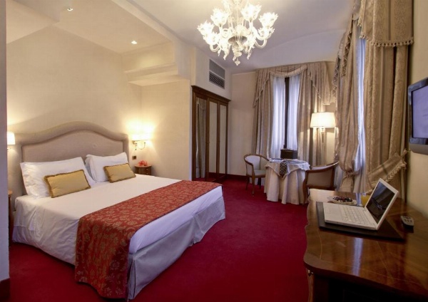 Hotel Al Ponte Dei Sospiri image 20